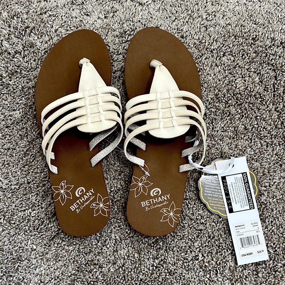 Bethany Hamilton by Cobian Sandals-Size 9
